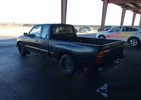 1998 Toyota Tacoma из США, поврежденный, VIN 4TAVL52N6WZ091875